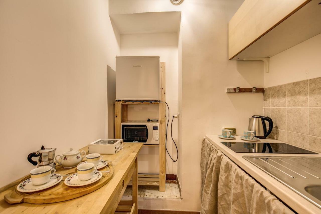 Апартаменты Fresh House Trevi 1 Рим Экстерьер фото