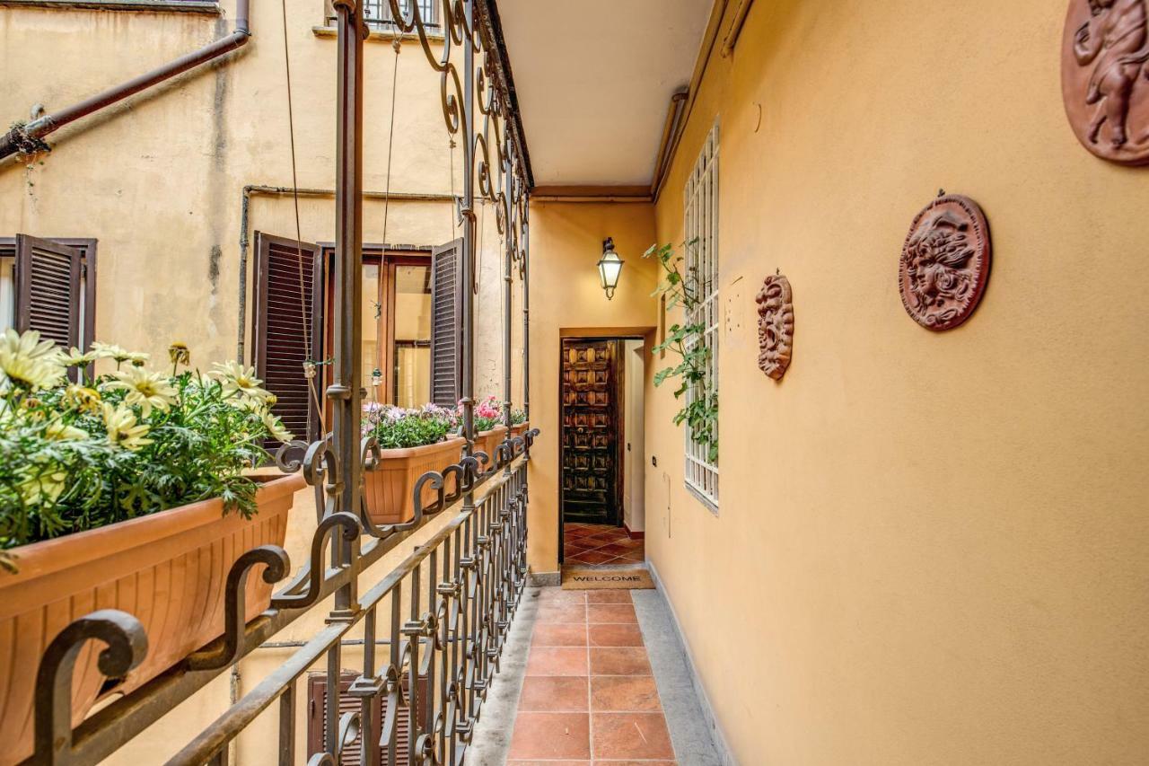 Апартаменты Fresh House Trevi 1 Рим Экстерьер фото
