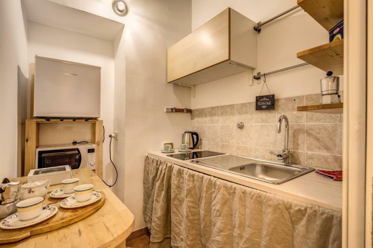 Апартаменты Fresh House Trevi 1 Рим Экстерьер фото